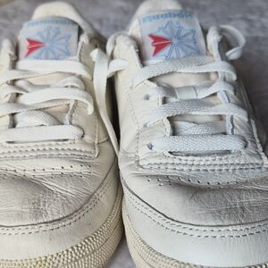 Reebok Cream/Beige Sneakers Size 8 WK